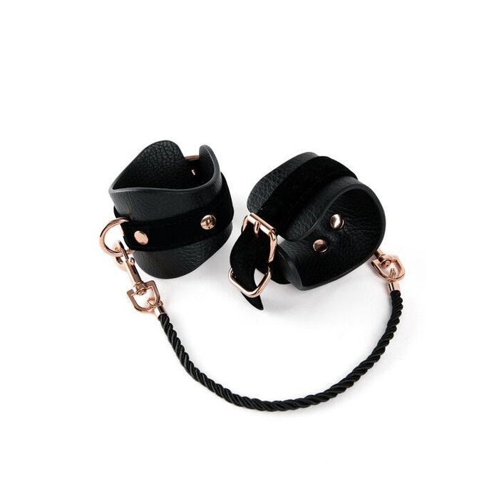 Ann Summers Bellatrix Velvet Handcuffs