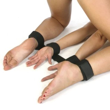 Soft Velcro Spreader Bar with Handcuffs - 27 Inch