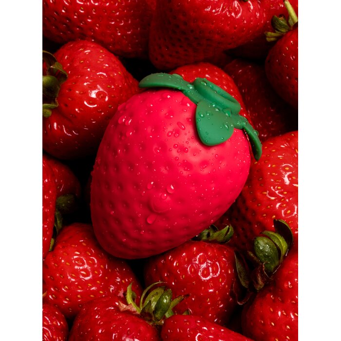 Lovehoney Strawberry Clitoral Suction Stimulator - Red