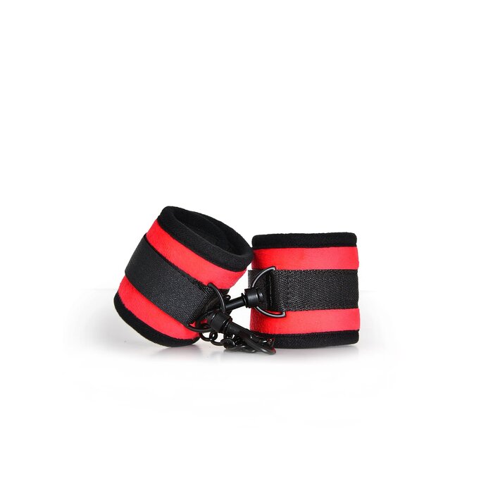 Red Velvet Handcuffs With Detachable Chain