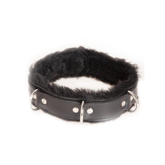 Fur-Lined Triple D-Ring Lockable Collar