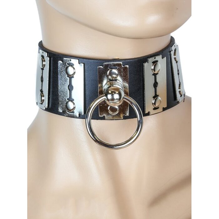 Razor Blade Bondage Choker