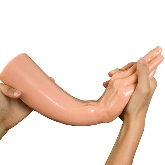Huge 14" Fisting Dildo: Realistic Flesh Colour for Ultimate Pleasure