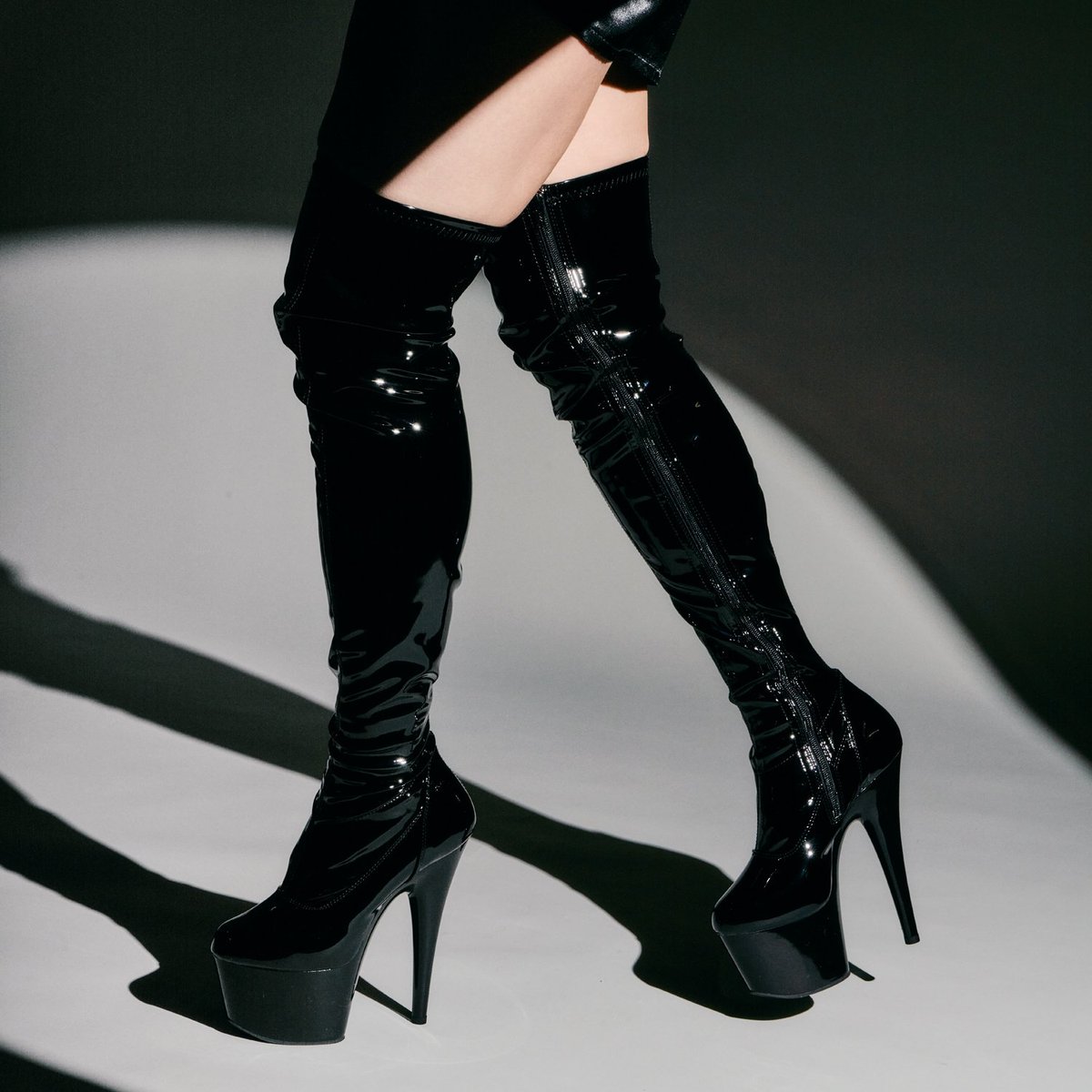 Pleaser Adore 3000 Thigh Boots Black - Black - 36
