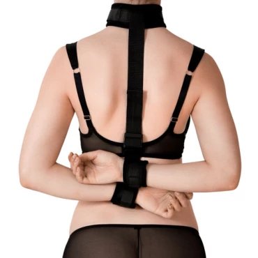 Medusa Bond Wrist to Collar Restraint