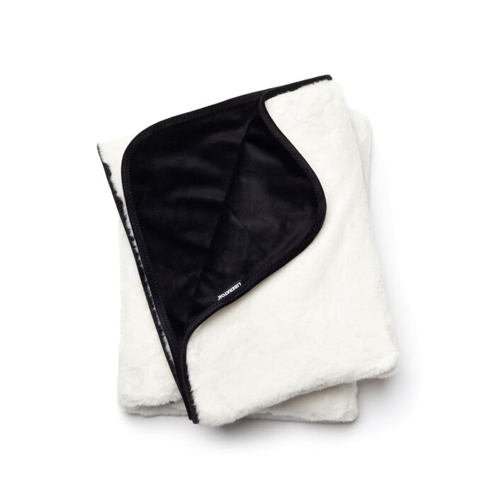 Liberator Fascinator Fur Queen Throw - White