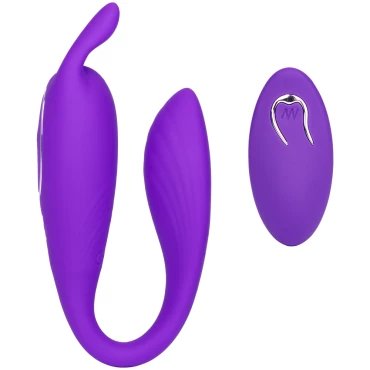 Smitten Rechargeable Couple's C-Shaped Vibrator